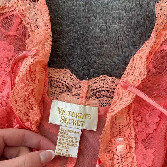 Vintage Gold Tab Victoria’s Secret Teddy - Picture 2 of 3